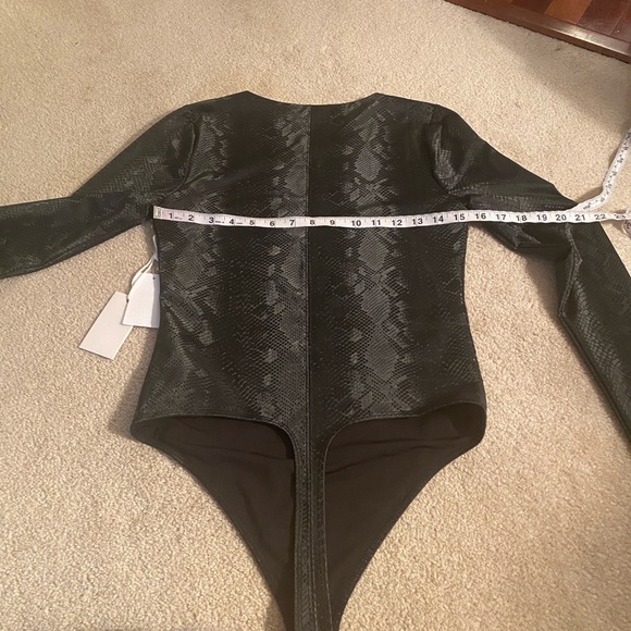 Good American size 2 (us size medium) thong bodysuit NWT - Picture 10 of 11